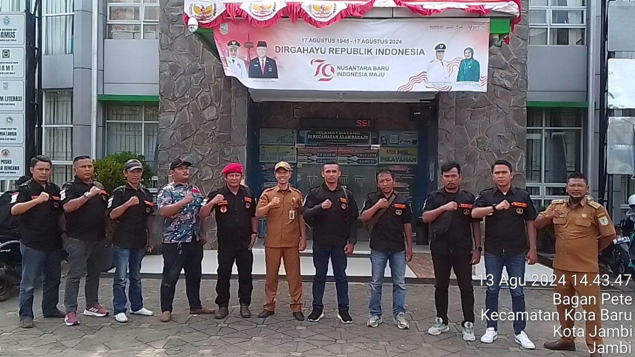 Siap bersinergi,GRIB Jaya, PAC Alam Barajo berkunjung ke Kantor Camat Alam Barajo, Jambi.